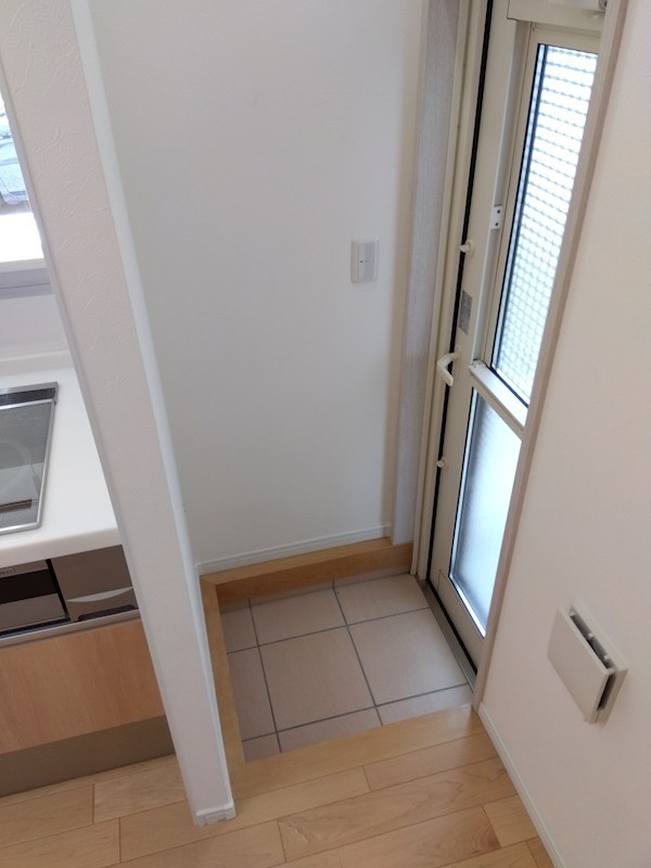 西泉六丁目戸建 内観写真（キッチン）