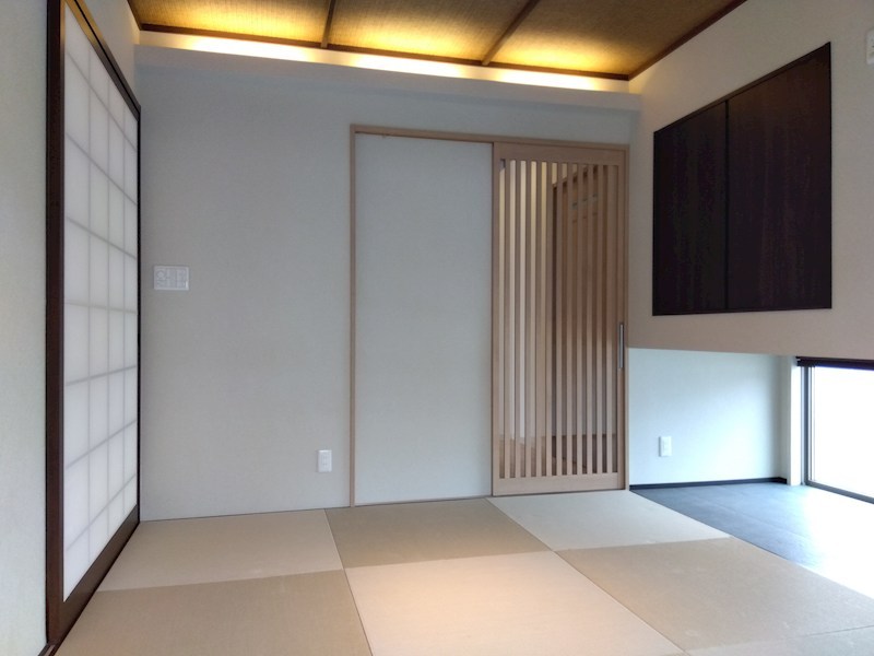 西泉六丁目戸建 内観写真（リビング以外の居室）