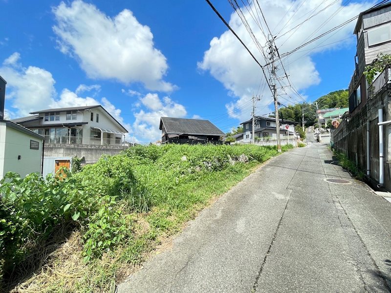 上上津役六丁目８番土地 現地写真（前面道路含む現地写真）