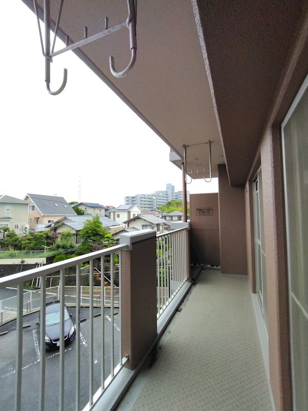 エクレール若葉台 現地写真（バルコニー）