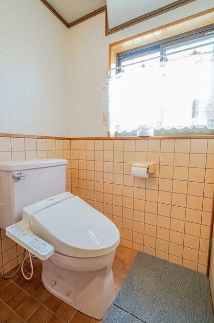 春日台五丁目戸建 内観写真（トイレ）