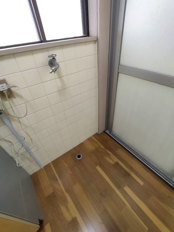 土穴二丁目戸建 内観写真（洗面台・洗面所）