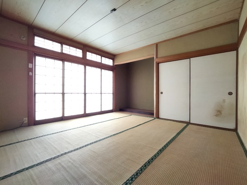 土穴二丁目戸建 内観写真（リビング以外の居室）