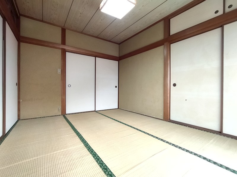 土穴二丁目戸建 内観写真（リビング以外の居室）