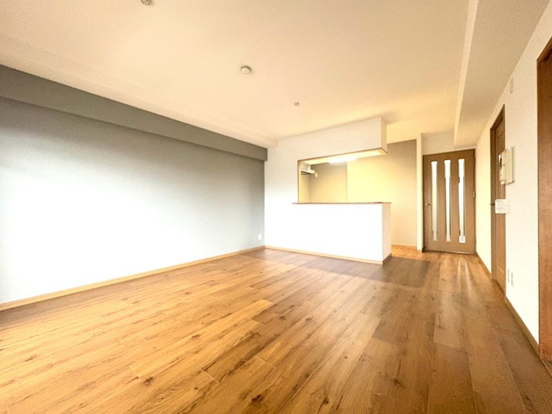 グランドパレスヴァンテアン徳力 内観写真（リビング）