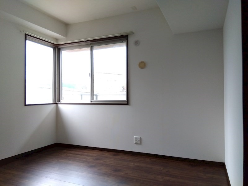 以和貴マンション須賀町 内観写真（リビング以外の居室）