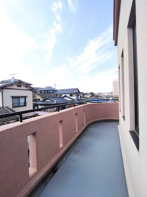 通谷二丁目戸建 現地写真（バルコニー）