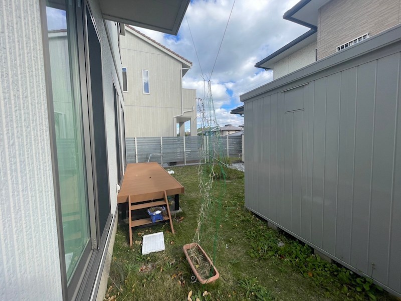高須東一丁目戸建 現地写真（庭）