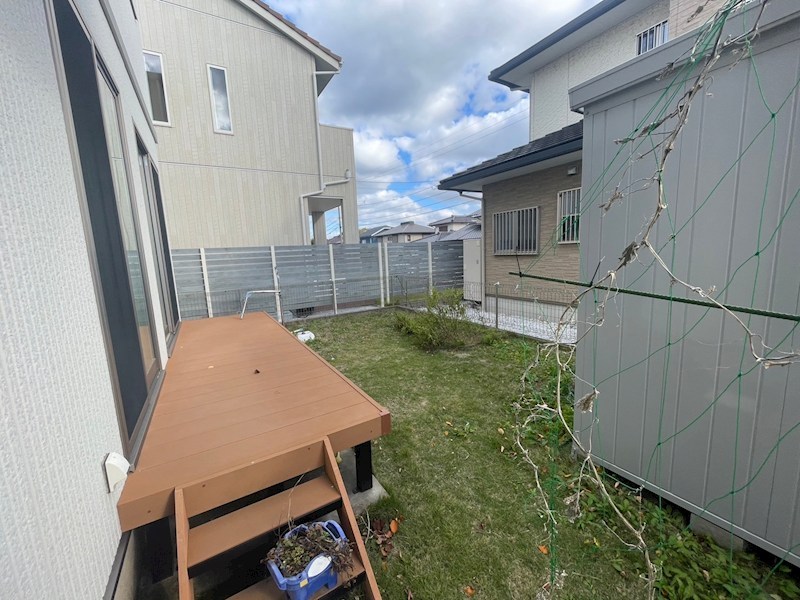 高須東一丁目戸建 現地写真（庭）