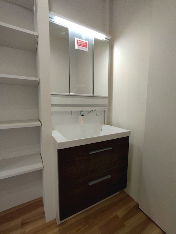 長住六丁目戸建2号地 内観写真（洗面台・洗面所）