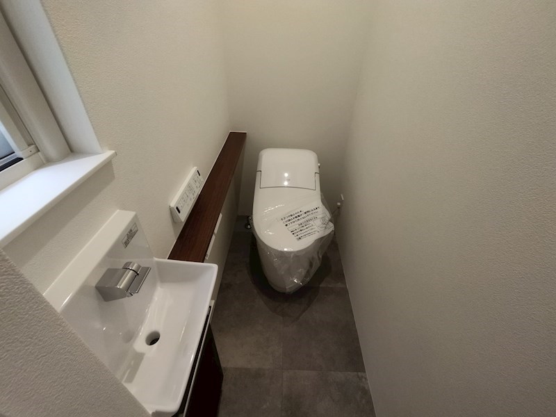 長住六丁目戸建2号地 内観写真（トイレ）