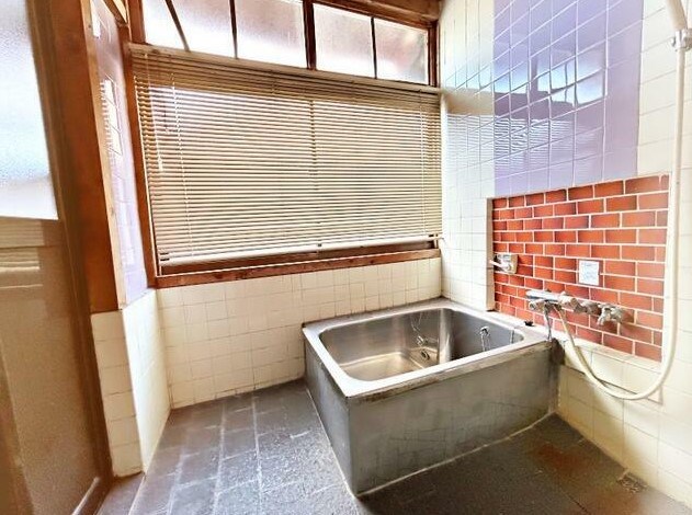 楠橋西二丁目戸建 内観写真（浴室）