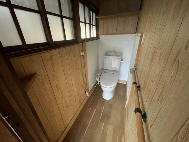 清見三丁目戸建 内観写真（トイレ）
