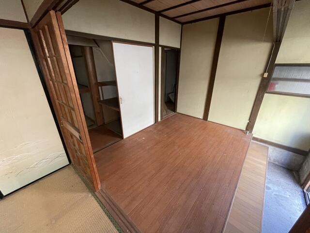 清見三丁目戸建 現地写真（玄関）