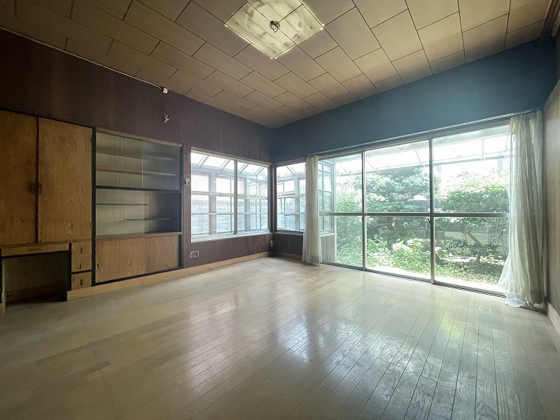 沢見一丁目8番戸建 内観写真（リビング）