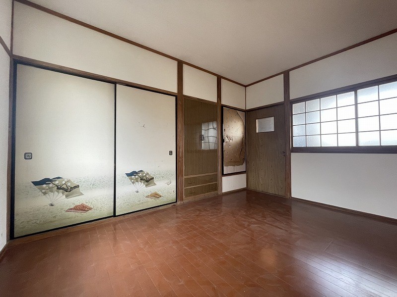 沢見一丁目8番戸建 内観写真（リビング以外の居室）