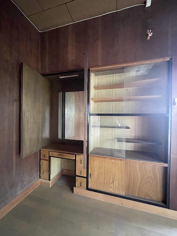 沢見一丁目8番戸建 内観写真（収納）