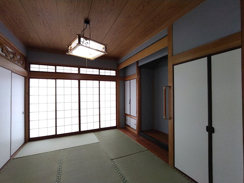 下上津役三丁目戸建 内観写真（リビング以外の居室）