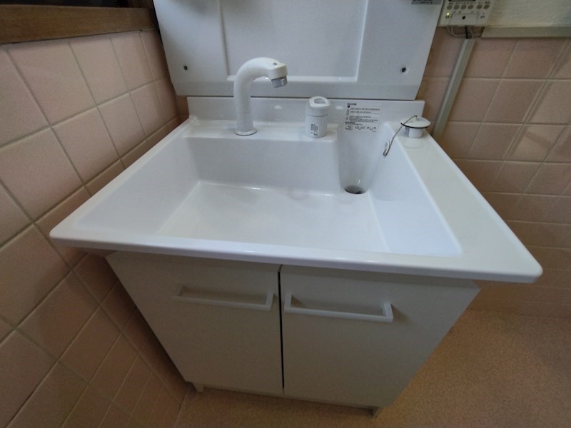 下上津役三丁目戸建 内観写真（洗面台・洗面所）