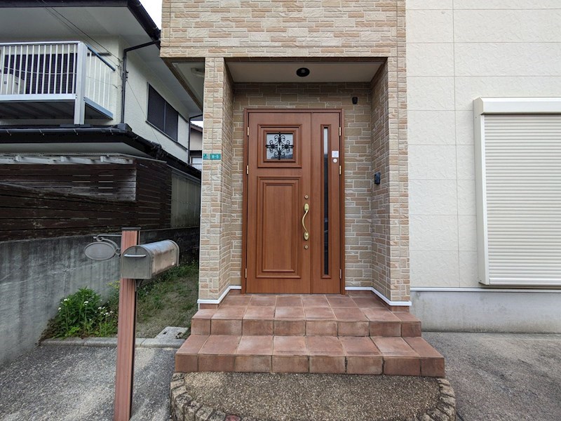 中貫一丁目戸建 現地写真（玄関）