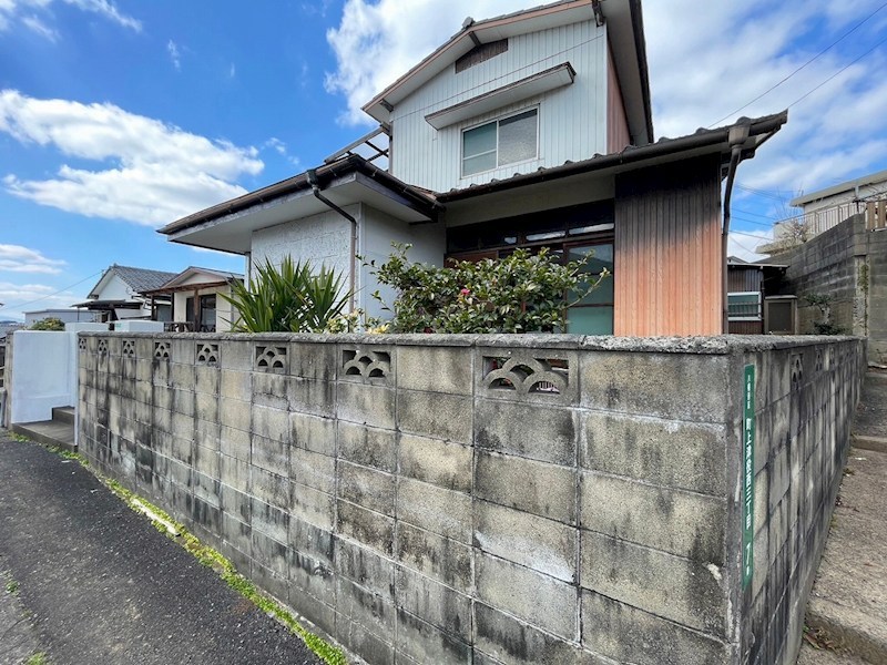 町上津役西三丁目7番貸家 現地写真