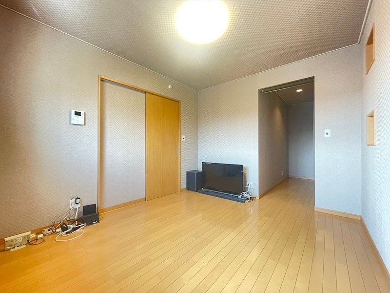 宮丸一丁目戸建 内観写真（リビング以外の居室）