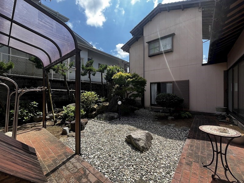 清田三丁目戸建 現地写真（庭）