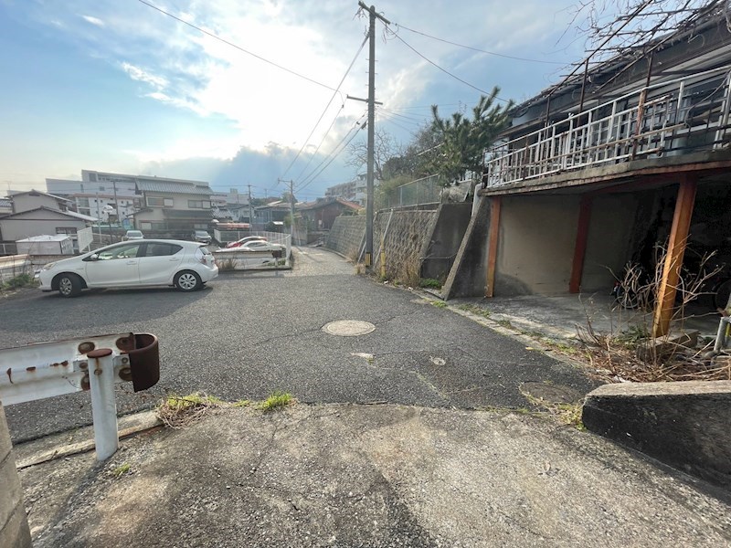 友田一丁目土地 現地写真（前面道路含む現地写真）