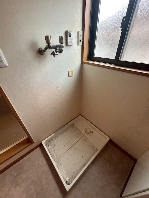 祝町二丁目戸建 内観写真（洗面台・洗面所）