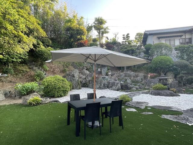 都一丁目戸建 現地写真（庭）
