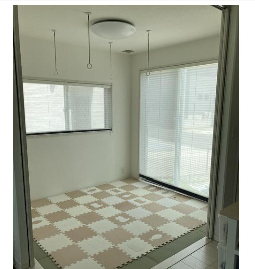 高野四丁目戸建 内観写真（リビング以外の居室）