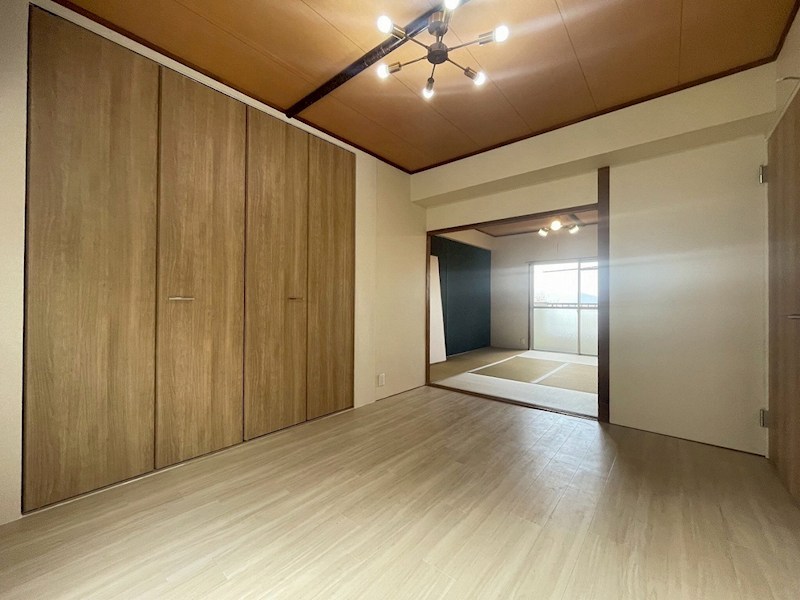 幸神団地３号棟 内観写真（リビング以外の居室）