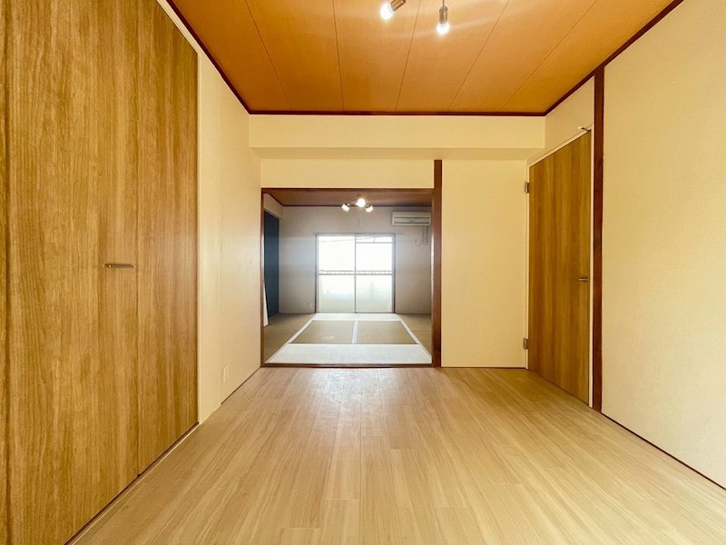幸神団地３号棟 内観写真（リビング以外の居室）