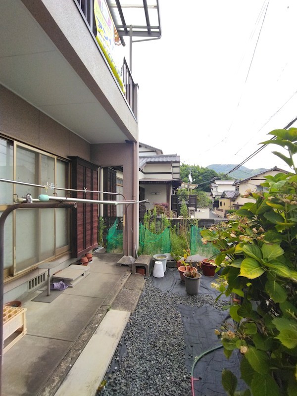 上の原一丁目戸建 現地写真（庭）