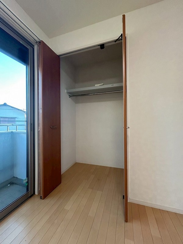 熊谷一丁目28番戸建 内観写真（収納）