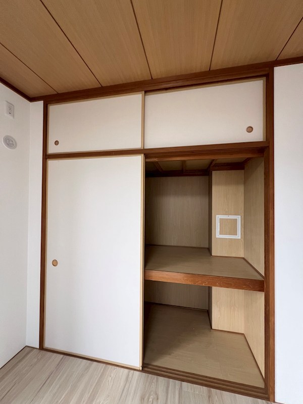 ライフプラザ一枝学園南弐番館 内観写真（収納）