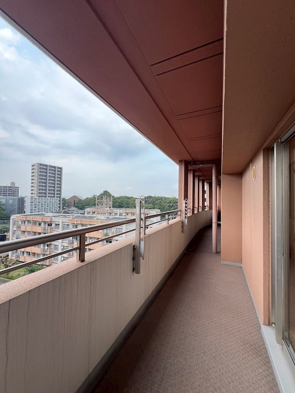 ライフプラザ一枝学園南弐番館 現地写真（バルコニー）