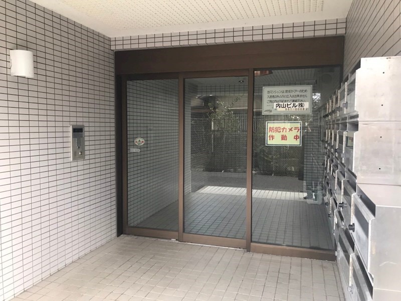 オリエンタル小倉北 共用部写真（エントランス）