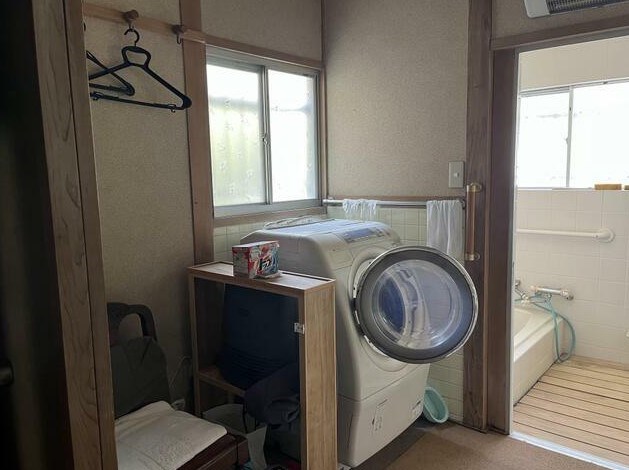 白野江三丁目戸建 内観写真（洗面台・洗面所）