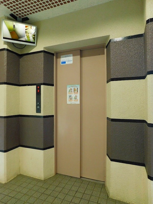サンパーク引野 共用部写真（ロビー）