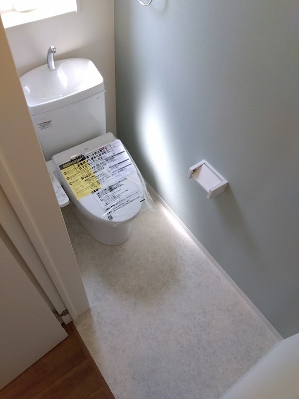 湯川三丁目戸建B棟 内観写真（トイレ）