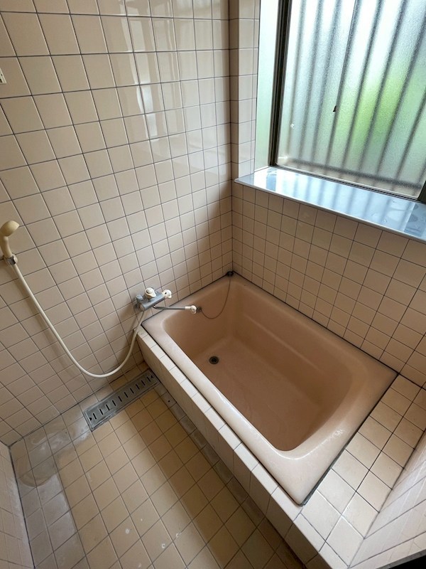 深坂二丁目1番戸建 内観写真（浴室）