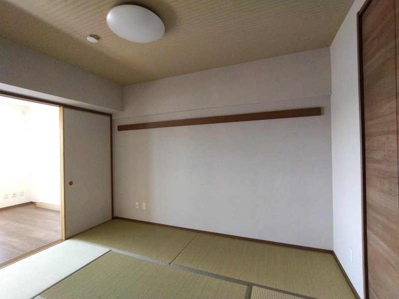 アルファシティー天籟寺 内観写真（リビング以外の居室）
