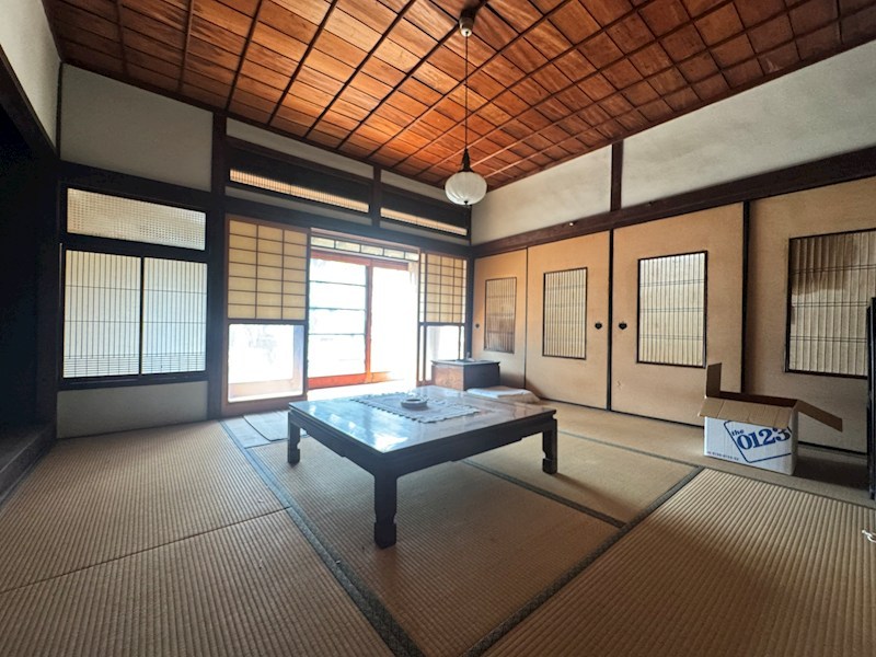 天籟寺二丁目戸建 内観写真（リビング）