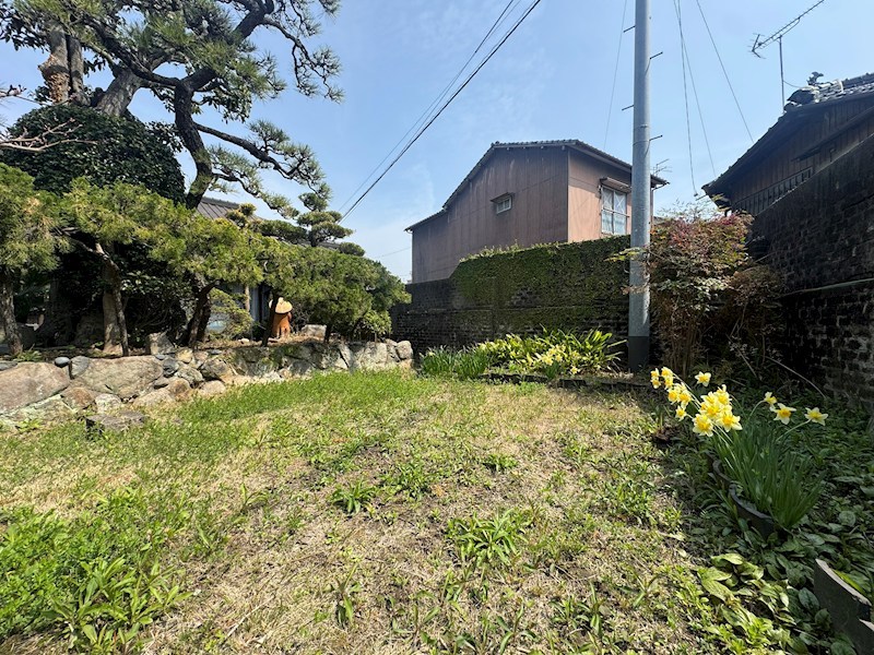 天籟寺二丁目戸建 現地写真（庭）