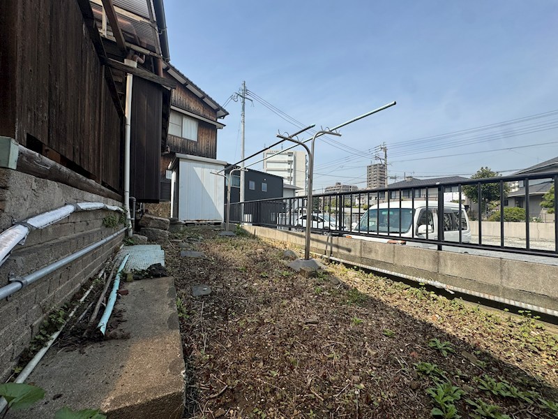 天籟寺二丁目戸建 現地写真（庭）