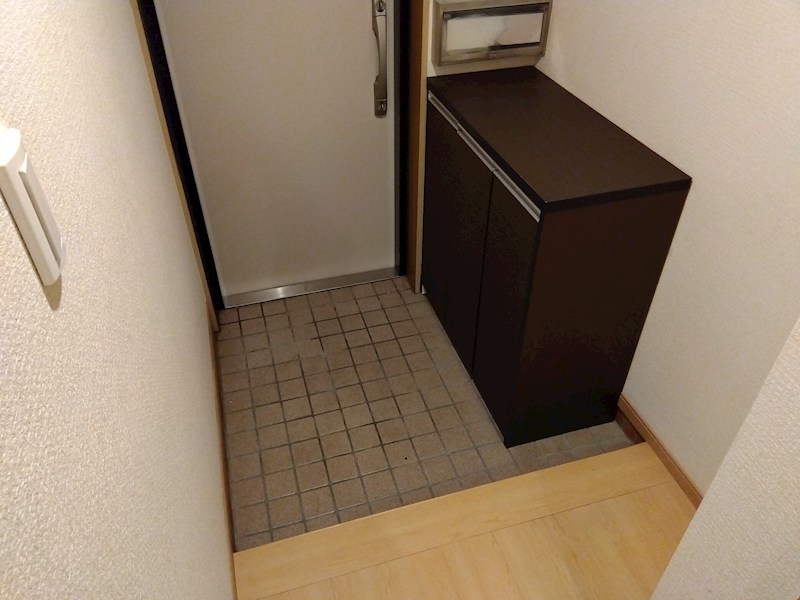 第23プリンスマンション 現地写真（玄関）