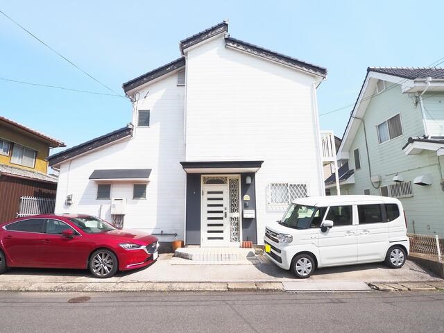 下貫三丁目戸建 現地写真（駐車場）