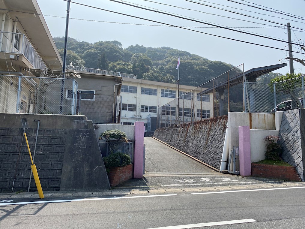 柄杓田町戸建 小学校