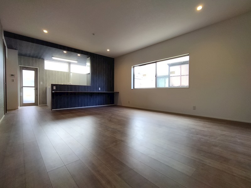 猪熊三丁目新築戸建 内観写真（リビング）